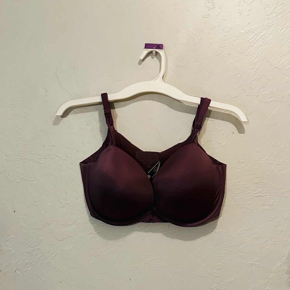 Elegant Women's Intimate Bra in Deep Purple